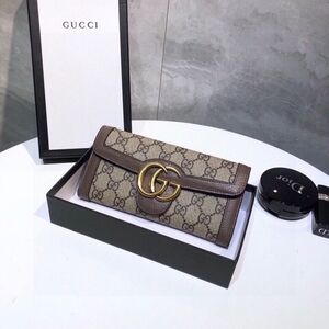 <AUTHENTIC>Gucci  wallet